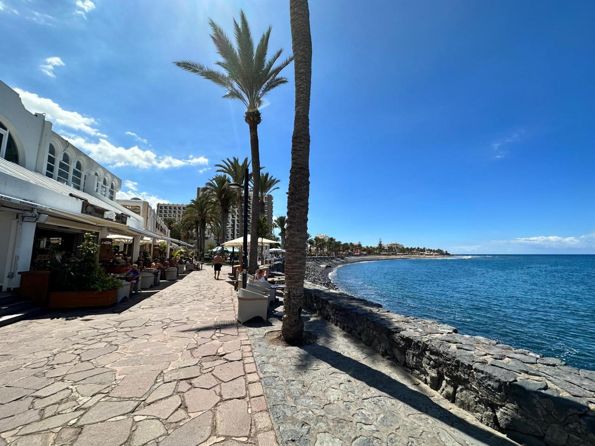 Torres De Yomely - M13e Playa de las Americas (Tenerife)