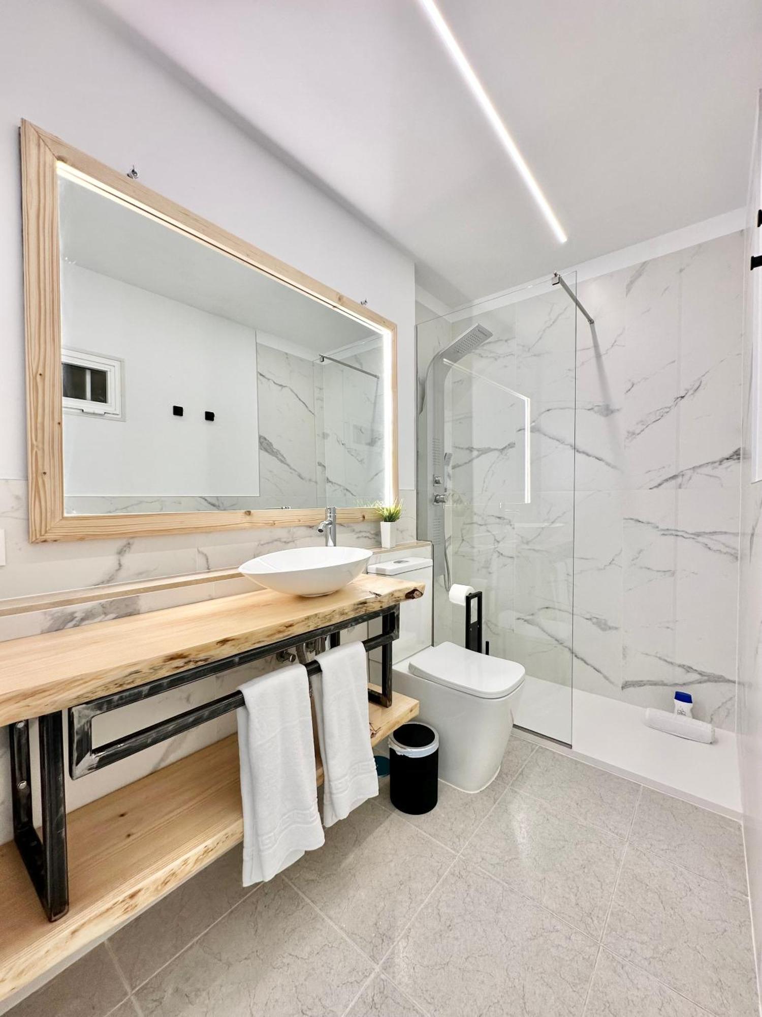 Torres De Yomely - M13e Apartment